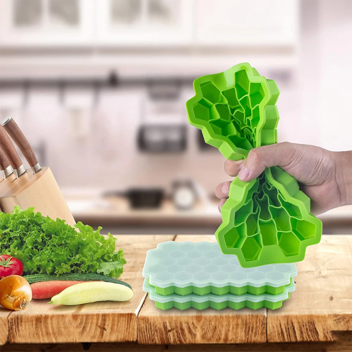 Honeycomb Silicone Ice Cube Tray with Lid – Easy Release Ice Mold